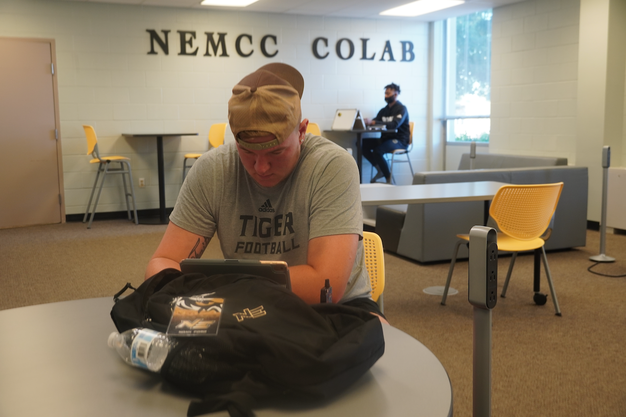 Photo of Students studying in the NEMCC CoLab