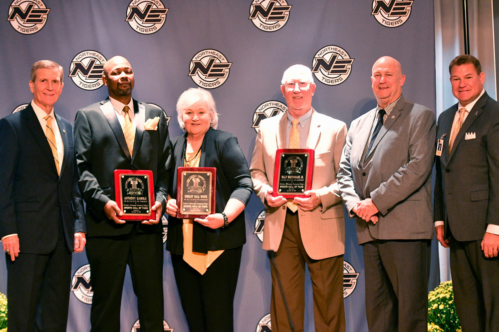 photos of the 2019 sports hall of inductees Shirly Hall White, William Billy Southward, and Anthony Gamble with President Ford and Athletic Director Farris. 
